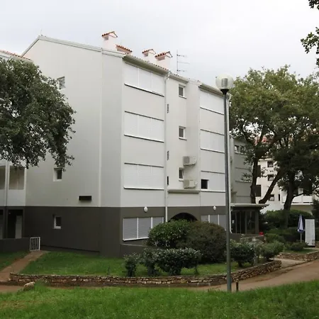 Apartamento Rona Volta Pula