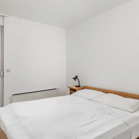 Apartamento Rona Volta