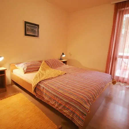 Rona Volta Apartamento Pula
